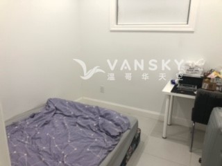 221208201303_3865 2.jpg